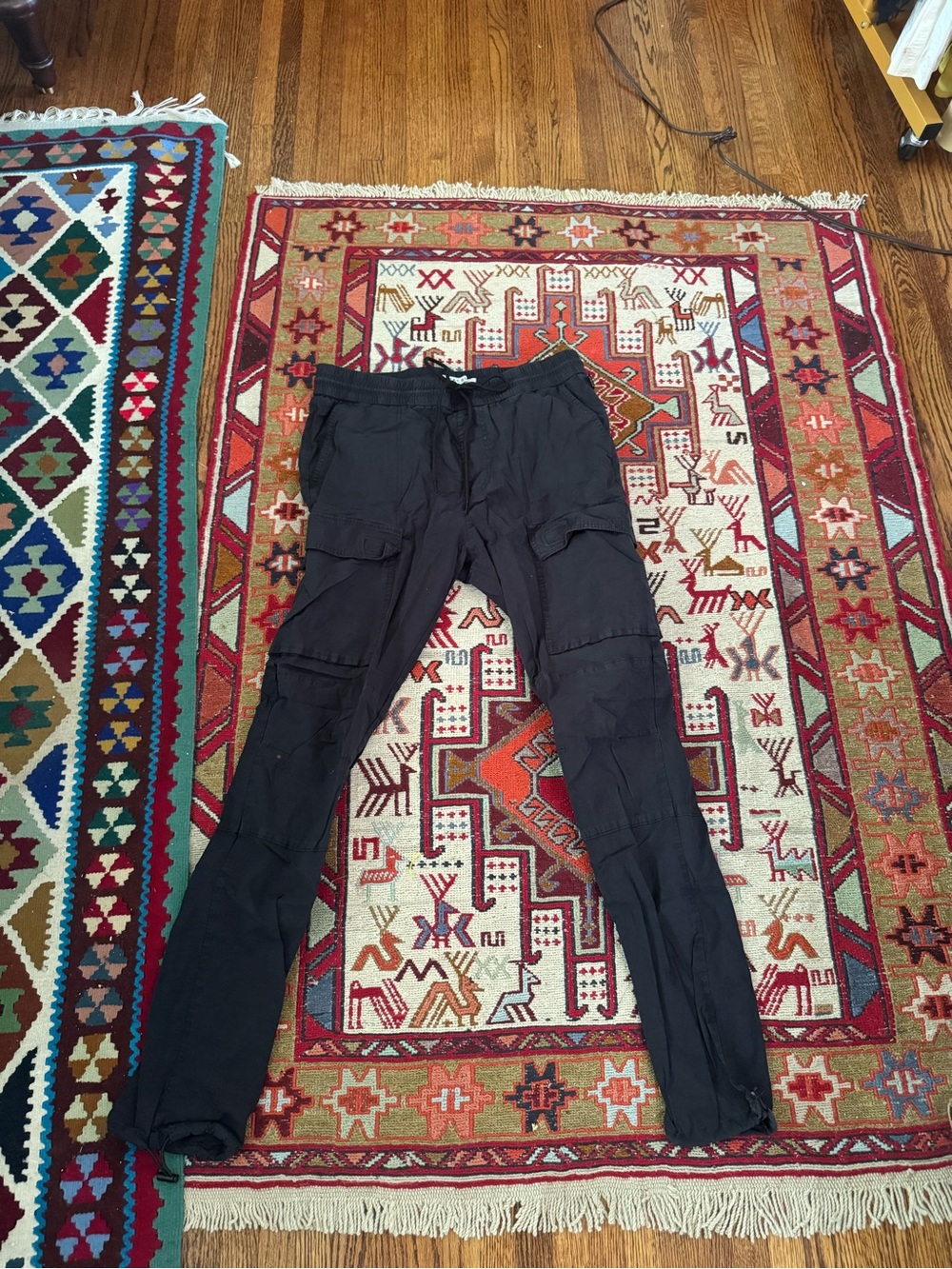 PacSun Black Cargo Pants with Multiple Pockets